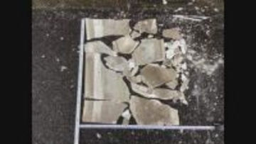 JRの駅で１２ｍの高さから重さ４キロの天井材が落下　「大きな音がした」と利用者から通報　けが人はなし