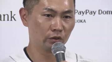 【一問一答】涙浮かべる場面も…ホークス中村晃選手が引退表明「家族に相談せず自分で決断」直後に伝えた2選手の名前　福岡
