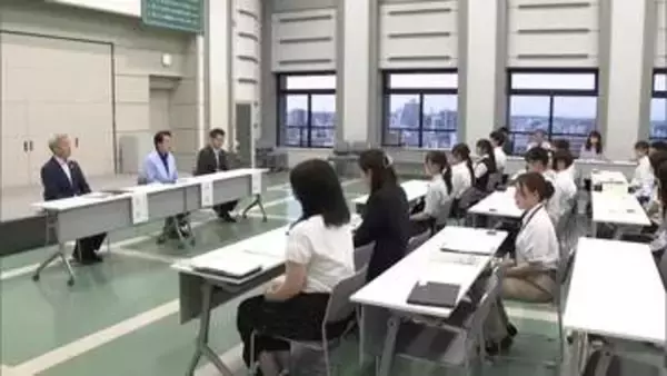 期待を胸に姉妹都市オークランド市へ　宇都宮市に在住・通学の中高生が派遣
