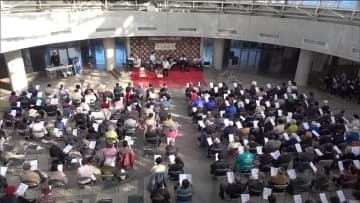 歌で元気に！　仲間とクリスマスソング　宇都宮市・道の駅ろまんちっく村