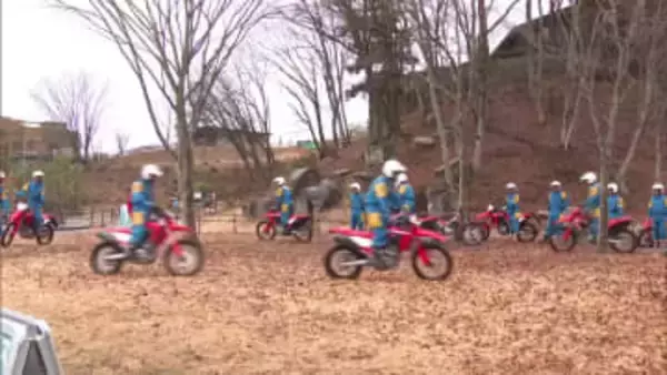 北関東３県の広域緊急援助隊が初の合同訓練　モビリティリゾート茂木でバイク運転の技術磨く