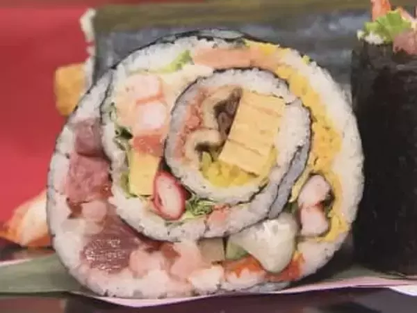 銀座の名店監修の海鮮巻も…イオンの恵方巻がお披露目 シェアして食べるものや巻きずしのパーティーセット等
