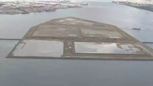 近く土砂が満杯に…名古屋港に浮かぶ帰属・用途未定の『宝の島』テーマパークに期待の声も“橋・トンネル問題”