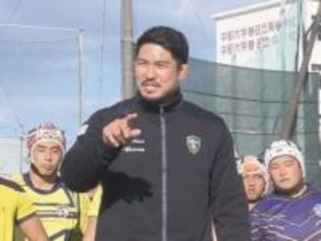 ラグビー日本代表の姫野が母校をサプライズ訪問 運動部員に体づくり等の経験を伝える ラグビー部には特別指導も