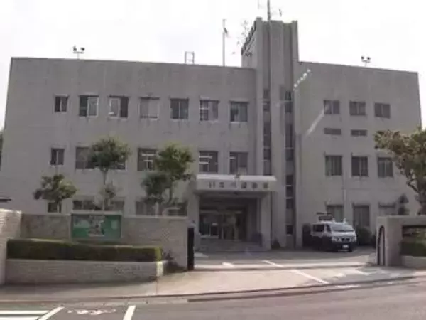 妻と下山中に登山道から滑落…30mほど下の沢で倒れていた70歳無職の男性が死亡 登山歴は50年以上