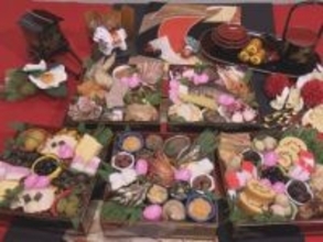 10年以上続くロングヒット…ローソンストア100の『選べるおせち』今年は鴨のスライスやカニの爪など含む全43種類