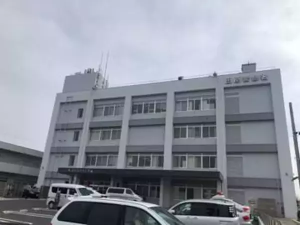 「サーフィン中に夫が溺れた」と通報…公務員の46歳男性が意識不明の重体