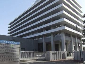 盗難車に別の中古車の車台番号を取り付けてウソの新規登録をした疑いで逮捕 男女4人を不起訴処分