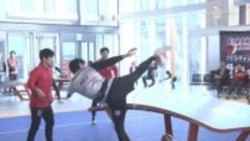 アジア大会で追加なるか…卓球×サッカーのような新スポーツ『テックボール』“曲がった台”が特徴で普及への課題に