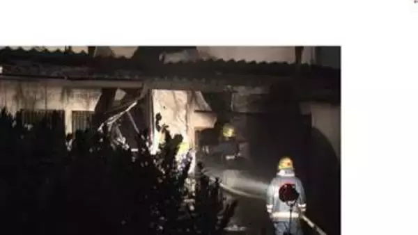 亡くなったのは1人暮らしの男性か…鉄骨2階建て住宅が全焼する火事 焼け跡から60〜70歳とみられる男性を発見も死亡