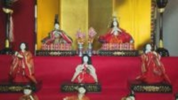 七段飾りや吊るしびな等…街をひな人形で彩る『尾鷲おひなさままつり』カフェや公共施設など28カ所で展示