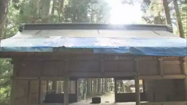 「この罰当たりが！」神社で拝殿の屋根に敷かれた銅板が盗まれる 無人の神社狙う連続窃盗犯の可能性も