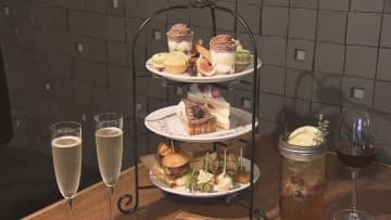 客からの要望受け実現…『“夜限定”のアフタヌーンティーセット』パスタかピザも付きケーキは約6種類からチョイス