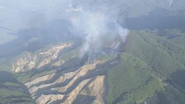 現場の3.6kmほど東には住宅など点在…三重県津市の美杉町で山火事が発生 ヘリコプターから放水するなど消火活動続く