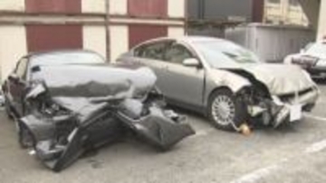 歩行者が巻き添えに…車同士が衝突し近くにいた69歳女性が巻き込まれ死亡 どちらかの車が中央線はみ出したか