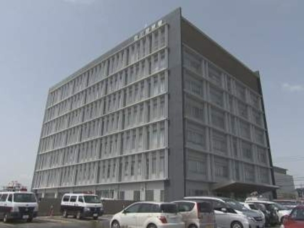 掛け布団に包み込んで放置か…意識不明だった生後6カ月の男の子が死亡 30歳母親が殺人未遂の疑いで逮捕・送検