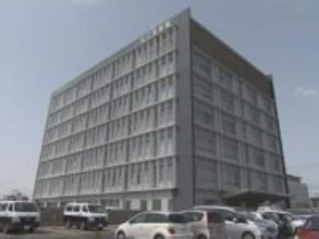 掛け布団に包み込んで放置か…意識不明だった生後6カ月の男の子が死亡 30歳母親が殺人未遂の疑いで逮捕・送検