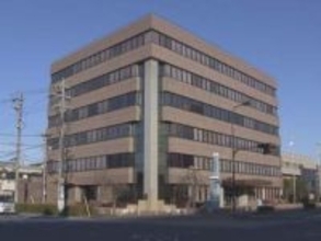 乾燥大麻の販売目的所持や大麻草の栽培容疑で46歳夫とともに逮捕 30歳女性を嫌疑不十分で不起訴処分