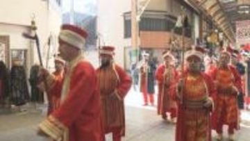 日本とトルコの友好関係135周年を記念した音楽祭 トルコの楽団が伝統的な楽器を使った軍歌など披露