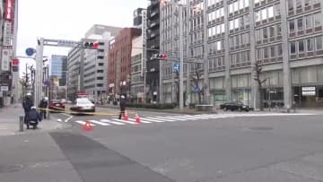 繁華街で横断歩道を渡っていた19歳男性と15歳女子中学生 車にはねられ意識不明の重体 どちらかが“信号無視”の可能性