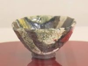 “今織部”と名付けた斬新なものも…岐阜県多治見市の陶芸家・玉置保夫さんの作品展 最新作含め40点程を展示