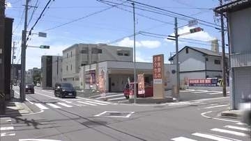 タクシー運転手にハサミを突き付け「刺したろか」62歳看護師の女を逮捕 現金奪い乗車料金支払わず逃げた疑い