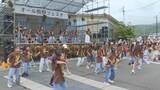 「市民の交流で市の活性化図る…『オール熊野フェスタ』開催 特設ステージでは地元の子供達のダンスや合唱など」の画像1