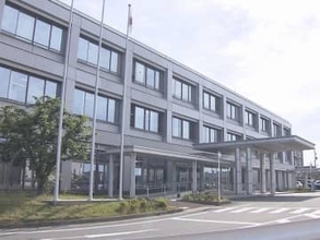 “飲み会”の帰りにひき逃げか…横断歩道上の男性を車ではねてケガさせ逃走した疑い 建設業の53歳男を逮捕