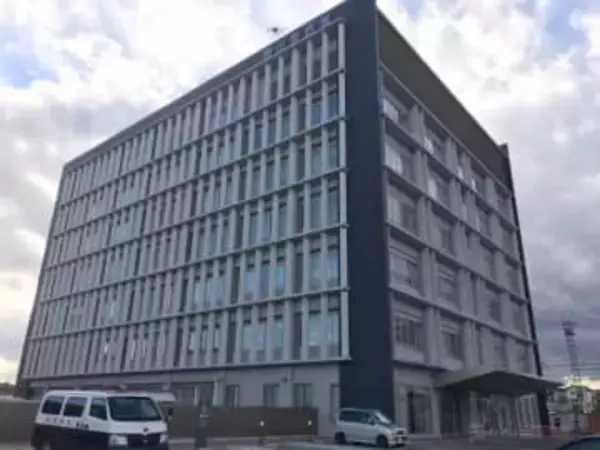 コンビニに“単発バイト”に来て切手など盗んだか 27歳の男を逮捕「お金がなかった」という趣旨の供述