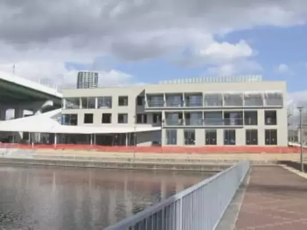 ホテルやビーチバレーコート等…名古屋・中川運河のほとりで建設進む商業施設『NAKAGAWA CANAL DOORS』6月開業へ