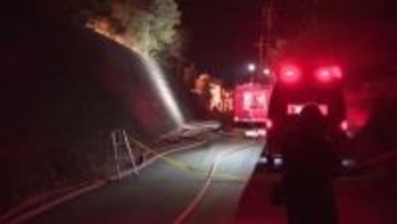 概ね消し止められる…産業廃棄物処理工場で火事 近くの山林にも延焼 東名高速・岡崎ICから北東に約4kmの地点