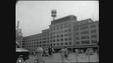 森永の地球儀ネオンや大時計は…昔の名古屋駅にあったシンボルの『その後』デパ地下の“回るお菓子”は意外な所に