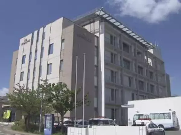 家宅捜索で同居女の覚醒剤使用も発覚…駐車中の車から約3万円が入った財布など盗んだ疑い 53歳無職の男を逮捕