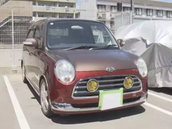 「50年以上前に免許を紛失した」無免許運転で渋滞最後尾の車にぶつかり相手にケガさせ逃走か 73歳男を逮捕
