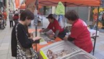 復興を目指す被災地の現状も伝える…岐阜市の柳ケ瀬商店街で「出張輪島朝市」能登の海で獲れたノドグロなど並ぶ