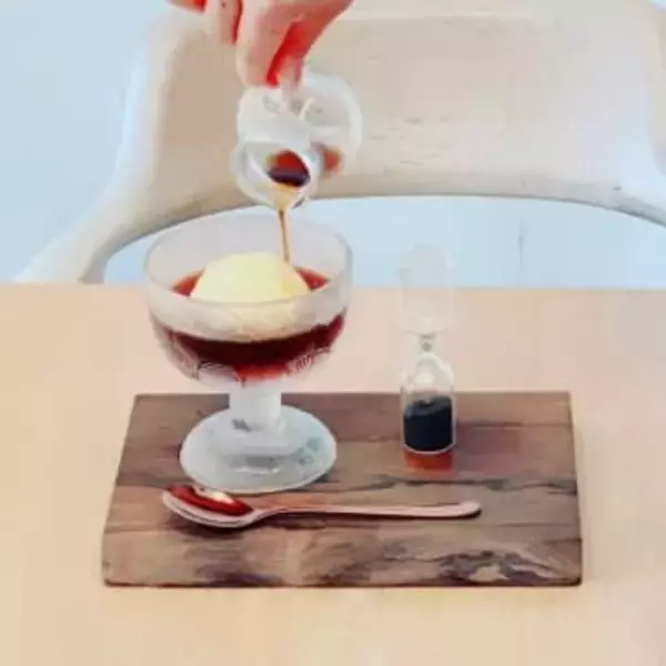 砂時計で完成する“魔法のコーヒーゼリー”が話題…大須の人気カフェでモーニングからランチまで楽しめるワクワク体験