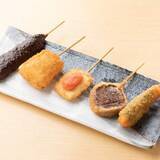 「味噌串カツに大根串も…サク軽衣で食べやすい30種以上の串揚げと名古屋名物が味わえる神宮前の気軽な串カツ店」の画像1