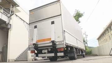 27歳の男性巡査は搬送先の病院で死亡確認　県警機動隊の敷地内でトラック誘導中の事故【長野】