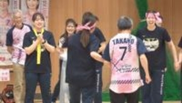 女子バレーボールVリーグ2連覇の信州ブリリアントアリーズ　ファン感謝祭で約250人と交流深める【長野】