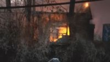 「家が燃えている」　伊那市で未明に住宅3棟焼く　火元とみられる住宅の焼け跡から遺体　住人と連絡取れず【長野】