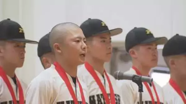【夏の高校野球】両チーム12安打ずつの打ち合い…松商学園は反撃も及ばず三重に3対5で敗れ初戦突破ならず【長野】