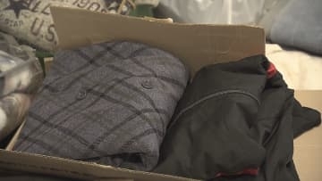 ウクライナに温もりを…住職「戦争が早く終わってほしい」冬物の衣類や毛布　使い捨てカイロや食料など送る支援活動【長野】