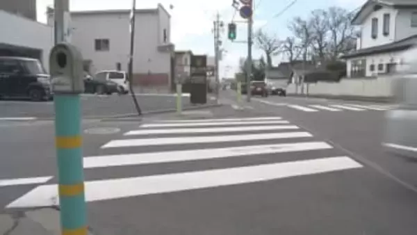 無免許で車を運転し児童をはねる　児童は軽いけが　事故の申告をせずに立ち去った男（34）を逮捕　【長野】