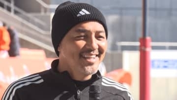 元日本代表 小野伸二さんが信州に　華麗な技を披露　長野県