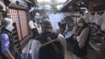 天下泰平であることを願って…恒例の正月行事　善光寺で「おからこ搗（つ）き」【長野】