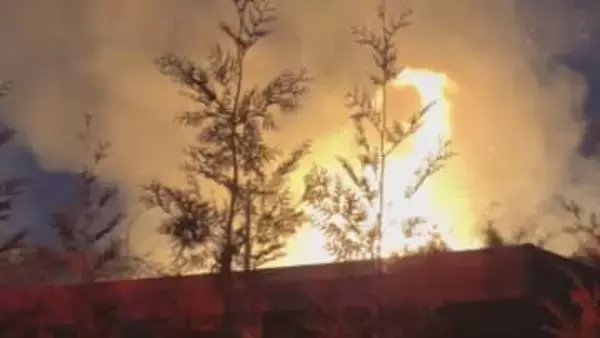 長野県軽井沢町で住宅全焼　所有者は在宅しておらず無事　警察が出火原因を調べる