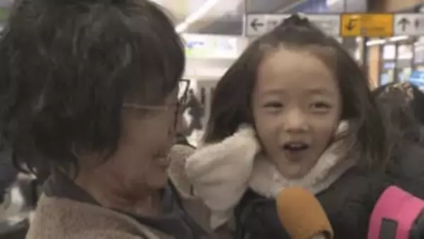 北陸新幹線自由席乗車率は130％も…帰省ラッシュ始まる　孫との再会に「ずっと待っていた」【長野】