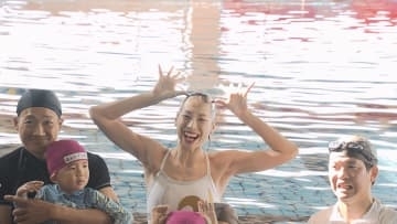 「水の楽しさを知ってほしい」オリンピアンのスイミング教室　長野県須坂市