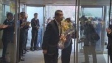 【安曇野市】「 安定と継続を」初当選の中山栄樹市長が初登庁「太田前市長の思いも胸に一丸となって前に進めよう」職員に協力呼び掛け