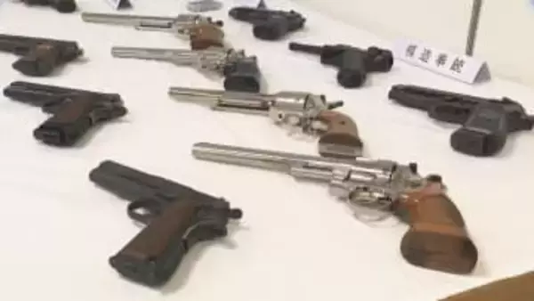 「子どもの頃から銃を集めるのが好きだった」銃刀法違反の疑い　拳銃コレクターの長野市の65歳男性書類送検　殺傷能力のある回転式拳銃など合わせて16丁を所持【長野】